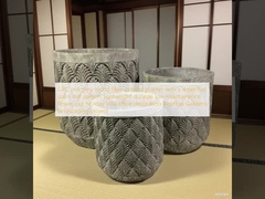 GRC γκρι στρογγυλή γλάστρα από ίνες τσιμέντου με επαναλαμβανόμενο μοτίβο φοίνικα, ελαφριά, ανθεκτική, χαμηλής συντήρησης, γλάστρα λουλουδιών, διακόσμηση για διακοπές, βίλα, γραφείο, κήπους στον τελευταίο όροφο, έργα εξωραϊσμού