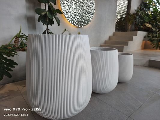 Αγορά Ελαστική επιφάνεια Fiberclay Planter για προσαρμοσμένες επιλογές εμφάνισης φυτών online manufacture