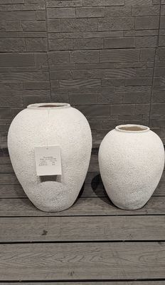 Αγορά Τρύπες αποχέτευσης σε στρογγυλό δοχείο τσιμέντου από ίνες για λάτρεις των φυτών online manufacture